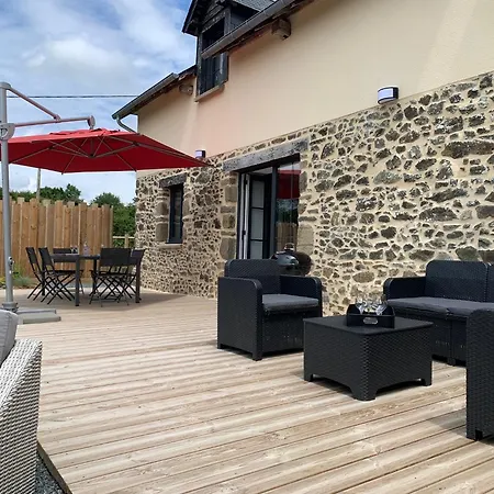 La Chenerie بيت ضيافة