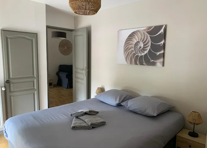 게스트하우스 La Chenerie 4*