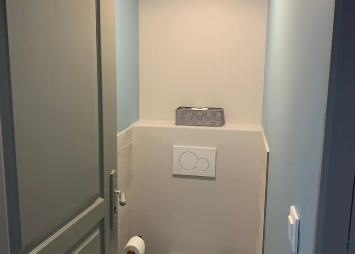 게스트하우스 La Chenerie 4*